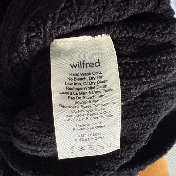 Pullover sweater - Picture 6 of 6